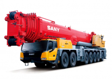 Univerzální terénní jeřáby Sany SAC7000T7-8
