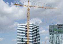 Věžové trolejové jeřáby s horní otočí Liebherr 420 EC-H 16 