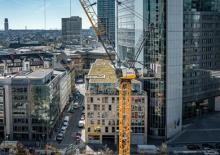 Věžové výkyvné jeřáby s horní otočí Liebherr 258 HC-L 10/18 Fibre