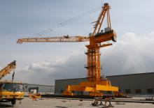 Věžové výkyvné jeřáby s horní otočí Yongmao STL1400