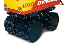 Vibrační příkopové válce Dynapac LP 8504