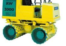 Vibrační příkopové válce Rammax RW 2000