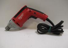 Vrtačky a Vrtací šroubováky Milwaukee 6792