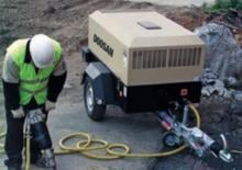 Přenosné vzduchové kompresory - dieslové, elektrické a benzínové Doosan 10/105