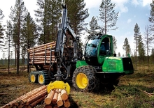 Vyvážecí traktory John Deere 1010 E