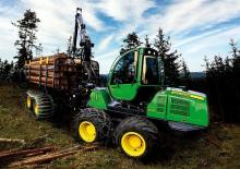 Vyvážecí traktory John Deere 1210 E