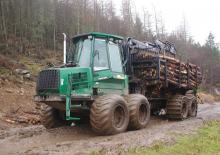 Vyvážecí traktory Timberjack 1410