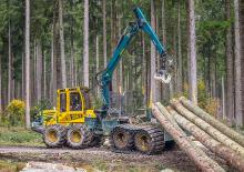Vyvážecí traktory HSM 208F 10t