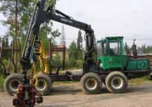 Vyvážecí traktory Pika 728 Combi