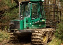 Vyvážecí traktory Timberjack 810 D