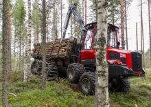 Vyvážecí traktory Komatsu 835TX