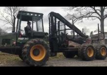 Vyvážecí traktory Timberjack 910