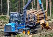 Vyvážecí traktory Rottne F 15 E