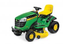 Zahradní traktory a ridery John Deere E130