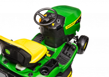 Zahradní traktory a ridery John Deere X147R