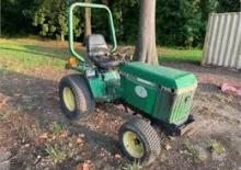Zahradní traktory a ridery John Deere 756