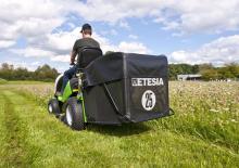 Zahradní traktory a ridery Etesia HYDRO 100 III