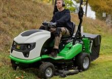 Zahradní traktory a ridery Etesia HYDRO 100 MK124