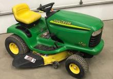 Zahradní traktory a ridery John Deere LT150