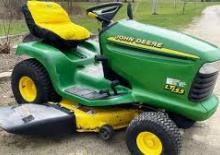 Zahradní traktory a ridery John Deere LT155