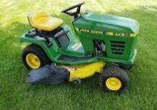 Zahradní traktory a ridery John Deere STX38 Yellow Deck
