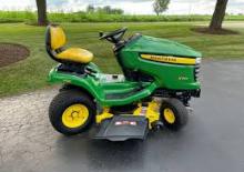 Zahradní traktory a ridery John Deere X304