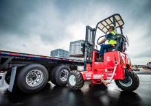 Závěsné dieselové vysokozdvižné vozíky Moffett M8 NX 25.4